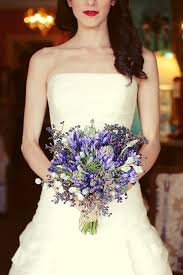 Feb 06, 2020 · at this romantic wedding in southern california, the bride carried a lush cluster of pink peonies, while her bridesmaids had smaller bouquets of either peonies or ranunculus by camellia floral design. Best Flowers For Summer Weddings Popular Wedding Flowers Purple Summer Wedding Wedding Flowers Summer Blue Wedding Bouquet