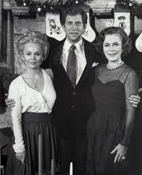 His birthday, what he did before fame, his family life, fun trivia facts, popularity rankings, and more. Granville Van Dusen
