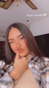 Pin de Jocelyn en Mia Salinas