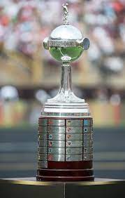 Posteriormente passou a se chamar taça libertadores da américa. Trofeu Da Libertadores Da America Foto Alexandre Vidal Flamengo