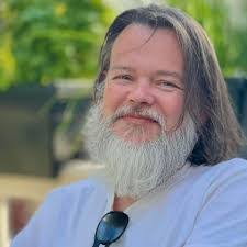 Jillian Holman's Instagram, Twitter & Facebook