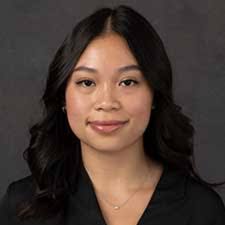 👓 For many kids, getting their first pair of glasses is just another  milestone. But for Uyen Ha, a third-year student at the University of  Houston College of Optometry, it was life