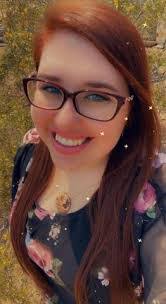 Lilly Downs's Instagram, Twitter & Facebook