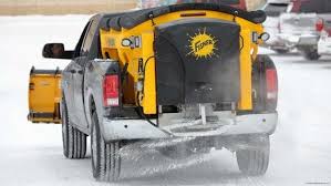 Designed for bigger jobs, tailgate spreaders attach to the back of a truck and deposit the salt as you drive. Fisher Poly Caster Salt Spreader Salt Spreader Hudson River Truck And Trailer Enclosed Cargo Trailers And Utility Flatbed Trailers For Sale In Ny Truck Bodies Van Interiors Poughkeepsie Ny