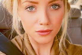 Getting My Nose Pieced Again Cute Nose Piercings Nose Piercing Nose Piercing Hoop