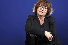 « C’est un peu moins excitant » : Nathalie Saint-Cricq réfléchit à arrêter le journalisme politique