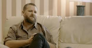 David beriain se adentra en el mundo de la producción de cocaína para descubrir cómo se fabrica esta droga millonaria. Oayamw Is3vlqm