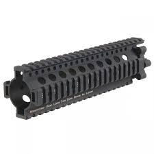 The omega rail features an integral qd sling swivel mount, with rotation limiter, and an uninterrupted upper rail. Aa Store Airsoft Softair Shop Madbull Daniel Defense 7 62 Lite Rail 9 Inch Black