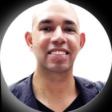 I asked the team if I could model our new “Avocado Glow” colored suit but  they wanted to use a professional 😂 Awesome work Ana P Ambrosi Lana Baugh  Grisel Pérez Stephanie