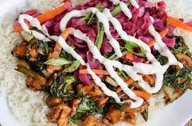 Sprinkle with sesame seeds, shredded seaweed and assorted chili pepper and transfer the rice into a glass bowl before adding the vinegar. Chicken Teriyaki Dragon Bowl