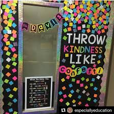 Pin By Kayla Mashburn On Classroom Ideas Bulletin Board Decor Elementary Classroom New Classroom