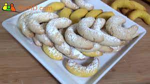 Einfach, ohne ei, vegane vanillekipferl. Bananenkipferl Rezept Vanillekipferl Ohne Mandeln Platzchen Rezept Weihnachtsplatzchen Youtube