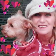 Just picked up my little munchkin from the groomer's. 💕 Daisy will be 13  next month.