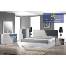 White augie platform 4 piece dresser set. Manchester Bedroom Best Master Furniture Bedroom Set Eastern King Bed Color White And Grey