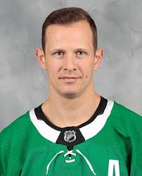 For faster navigation, this iframe is preloading the wikiwand page for jason spezza. Jason Spezza Wechselt Nach Toronto