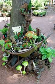 15 Enchanted Garden Fairies Ideas Diy Craft Ideas Gardening Fairy Garden Faeries Gardens Miniature Fairy Gardens