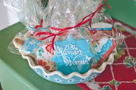 .woman sugar cookies recipes on yummly | lemon sugar cookies, christmas amish sugar cookies (crisp sugar cookies)cooking classy. Pioneer Girl Themed Birthday Party Pioneer Woman Cookies Woman Birthday Party Baking Party