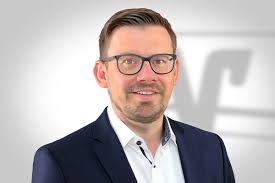 Finden sie die passende versicherung und sorgen sie für einen optimalen schutz. Ansprechpartner Versicherungen Vr Bank In Holstein Eg