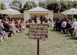 Die schönsten hochzeitssprüche auf spruch.com. Mia Thomas Sommerhochzeit In Den Steirischen Weinbergen