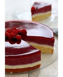 Bavarois A La Vanille Et Fruits Rouges Amandine Cooking Gateau Fruits Rouges Gateau D Anniversaire Aux Fruits Recette Gateau