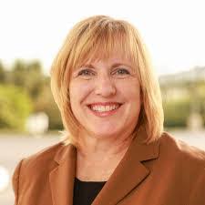 Rhonda Geiger's Instagram, Twitter & Facebook