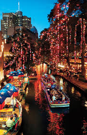 12 Best Destinations For A Classic Southern Christmas San Antonio Riverwalk San Antonio Riverwalk Restaurants Best Christmas Vacations