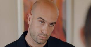 Sarı fırtına lakabı ile anılıyor. Survivor Ismail Balaban Kimdir Nereli Kac Yasinda Ikizi Kim Evli Mi Ne Is Yapiyor