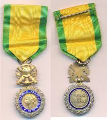 Rt est une chaîne de télévision d'information continue qui diffuse en français et propose un point de vue alternatif sur l'actualité internationale. Frankreich 1870 Tragbare Medaille Republique Francaise Valeur Et Discipline A Orig Band Ma Shops