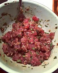 Tartare De Thon Rouge A La Coriandre Et Chips De Prosciutto Sushi A La Maison En 2020 Tartare De Thon Rouge Tartare De Thon Thon Rouge