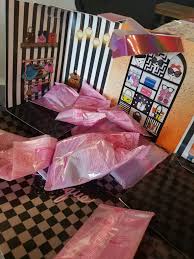 Free delivery and returns on ebay plus items for plus members. L O L Surprise Furniture Box With Furniture And Doll