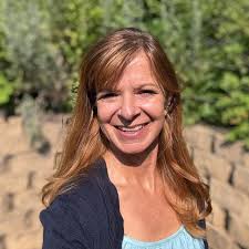 Rhonda McCall (@rhondasroadtrippin) • Instagram photos and videos