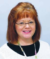 Earlene Cook's Instagram, Twitter & Facebook