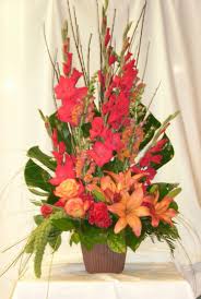 How To Cut Costs On Wedding Flowers 9 Tips From A Florist Holidappy