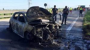 Il primo canale all news italiano. Scontro Auto Moto Lungo La Romea I Veicoli Prendono Fuoco Morto Il Centauro
