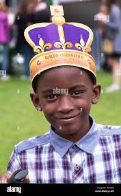 Queen 90th birthday hi-res stock photography and images