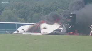 Nascar royalty dale earnhardt jr and his family have escaped a horrific plane crash in tennessee where a private jet was in flames. Dale Earnhardt Jr Won T Be At Bristol After Tennessee Plane Crash Wbir Com