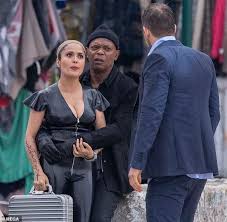The film is a sequel to the 2017 film the hitman's bodyguard and features ryan reynolds, samuel l. Watch The Hitman S Wife S Bodyguard Full Movie Online 2021