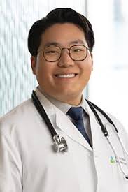 Dr. Christopher Kim, MD, Internal Medicine Specialist