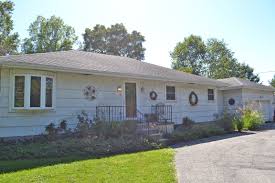 Maybe you would like to learn more about one of these? Valparaiso Indiana Short Sale Subject To Bank Approval Valparaiso Indiana Real Estate Real Estate Brokerage