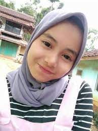 Foto cewek2 cantik lucu berhijab. Gambar Cewek2 Cantik Lucu