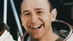 Leslie Bean's Instagram, Twitter & Facebook