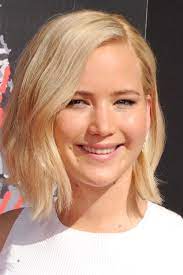 30 Crazy Cute Short Hairstyles For Women With Thick Hair Short Hairstyles For Thick Hair Woman Thicker Hair Medium Hair Styles