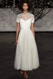Tea Length Beauties For Older More Sophisticated Brides Preowned Wedding Dresses Tea Length Wedding Dress Couture Bridal Gowns Jenny Packham Bridal