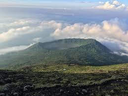 Nyiragongo is a stratovolcano in the dr congo with a deep summit crater containing a lava lake and a small active cone. Hike Nyiragongo Volcano Kated