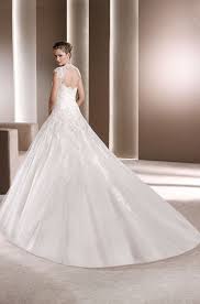Weltweit werden die kleider in 90 ländern verkauft, dies macht die pronovias gruppe zum. La Sposa Kleid Hochzeit Brautmode Brautkleider 2018