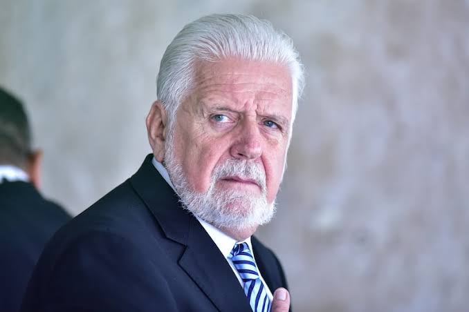 Jaques Wagner, aliado de Lula, é alvo da Polícia Federal em caso do Banco  Master