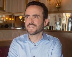 MARIA ZILDA BETHLEM LANÇA LIVRO DE MEMÓRIA E COMEMORA NOVA IDADE