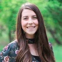 Ashley Souder's Instagram, Twitter & Facebook