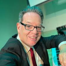 Live Your Healthiest Life!: One Bite At A Time, One Meal At A Time:  Soleymani, Shayda, Tolosa, Gustavo, Merzer, Glen: 9798876145703:  Amazon.com: Books