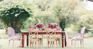 13 Types Of Wedding Chairs For A Stylish Big Day Wedding Chairs Wedding Service Unique Wedding Decor